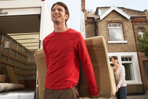 Professional packing and unpacking support for a Hounslow home move